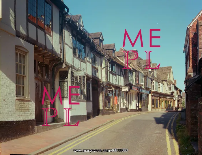 : High Street, East Grinstead : High Street, East Grinstead