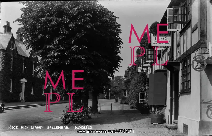: High Street in Haslemere : High Street in Haslemere