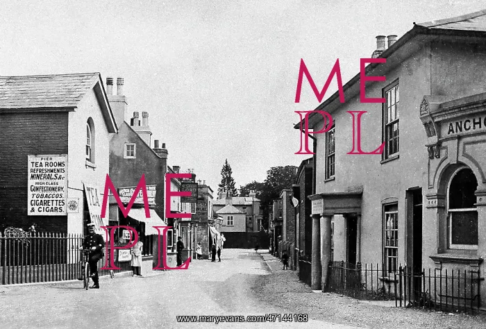  : High Street, Hythe