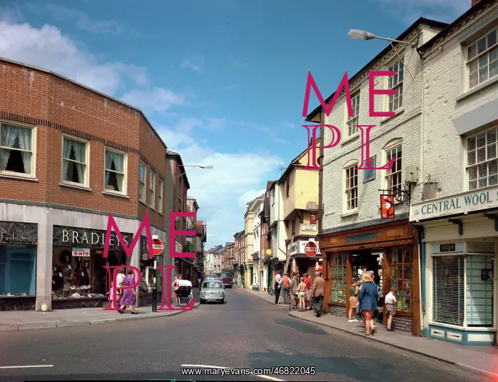 : High Street, Leominster : High Street, Leominster