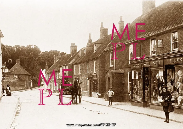  : High Street, Lydd early 1900's