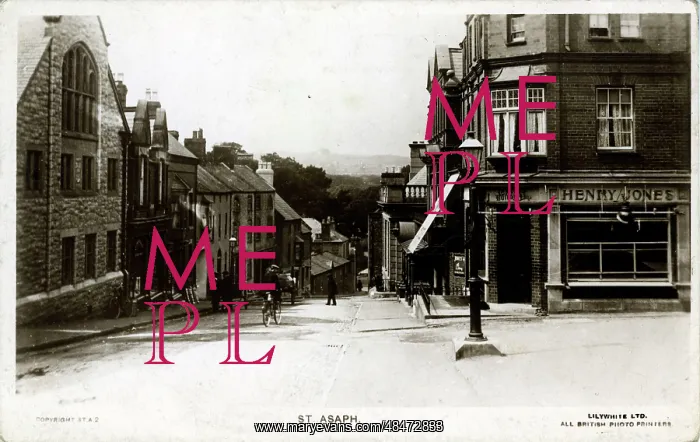 : High Street, St Asaph, Wales : High Street, St Asaph, Wales