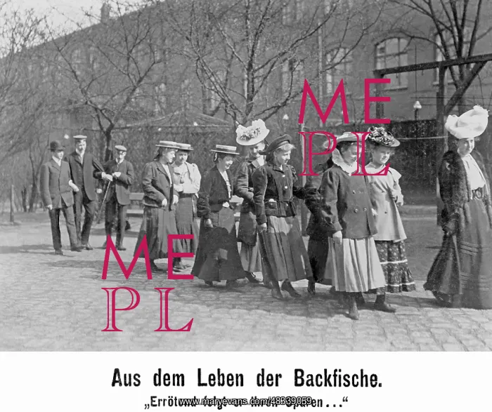 : Higher girls with chaperone, 1907 : Higher girls with chaperone, 1907