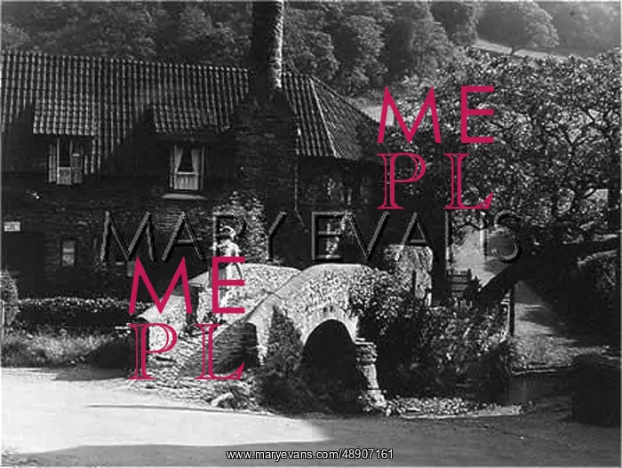 : HIKER AT ALLERFORD : HIKER AT ALLERFORD
