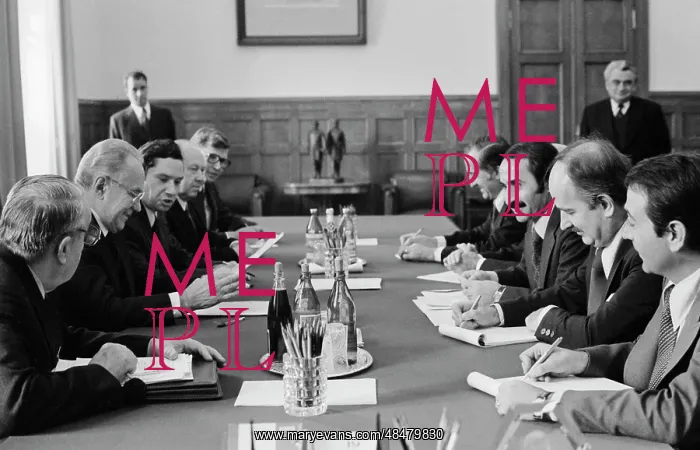 : Hikmet Cetin visits USSR : Hikmet Cetin visits USSR