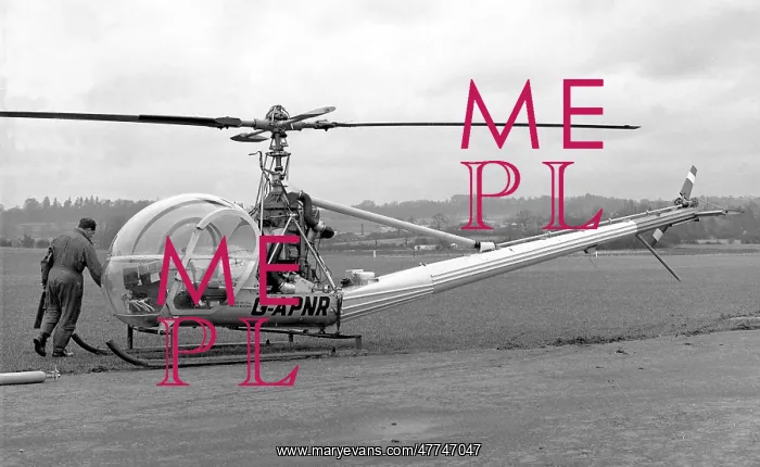 : Hiller UH-12E G-APNR : Hiller UH-12E G-APNR
