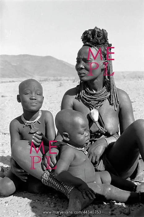 : Himba mother and children : Himba mother and children