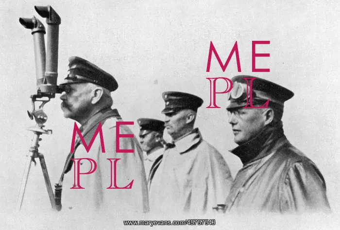  : HINDENBURG / PERISCOPE