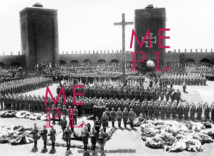 : HINDENBURG'S FUNERAL : HINDENBURG'S FUNERAL