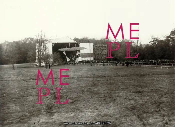 : Hiram Maxim's flying machine at Baldwyns Park, Kent : Hiram Maxim's flying machine at Baldwyns Park, Kent