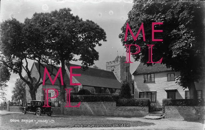 : Historic Brede Village Scene : Historic Brede Village Scene