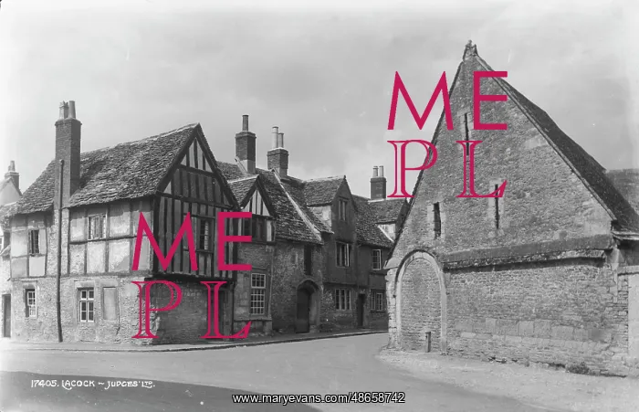 : Historic Buildings in Lacock : Historic Buildings in Lacock
