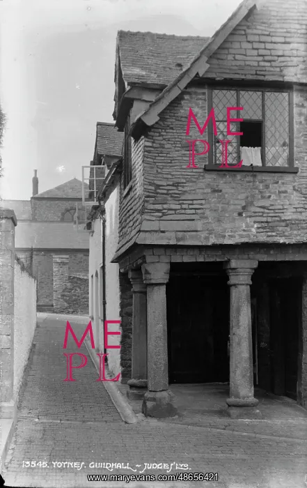 : Historic Guildhall in Totnes : Historic Guildhall in Totnes