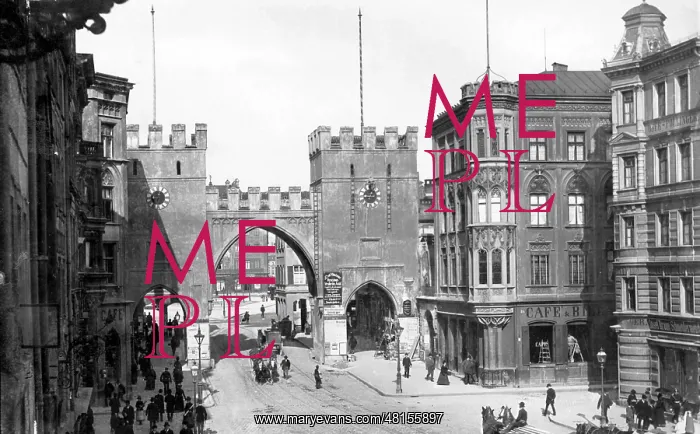 : Historic Munich: Karlstor Stachus in Munich : Historic Munich: Karlstor Stachus in Munich
