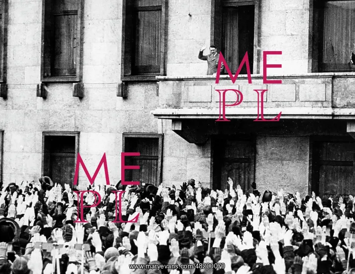 : Hitler on the balcony of the 5th anniverary of the seizure o : Hitler on the balcony of the 5th anniverary of the seizure o