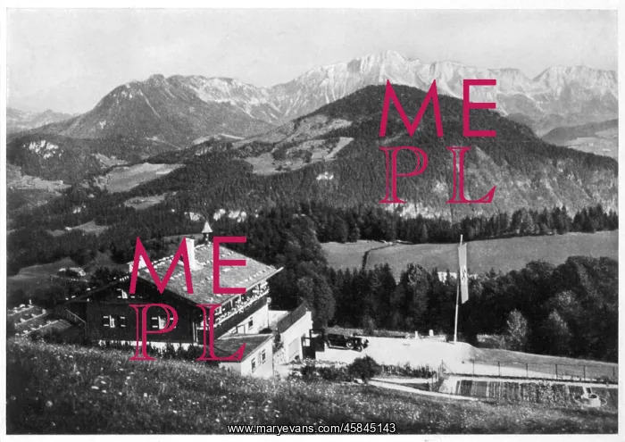 : HITLER / BERCHTESGADEN / 33 : HITLER / BERCHTESGADEN / 33