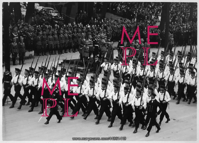 : HITLER / BIRTHDAY PARADE : HITLER / BIRTHDAY PARADE