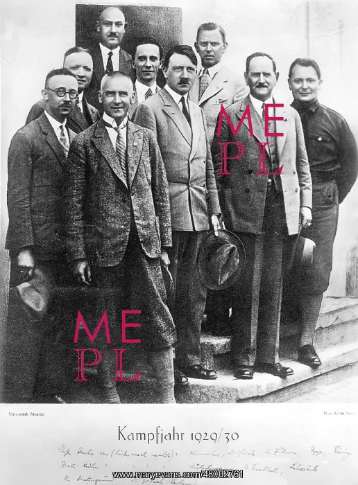 : Hitler with close colleagues 1929 / 1930 : Hitler with close colleagues 1929 / 1930