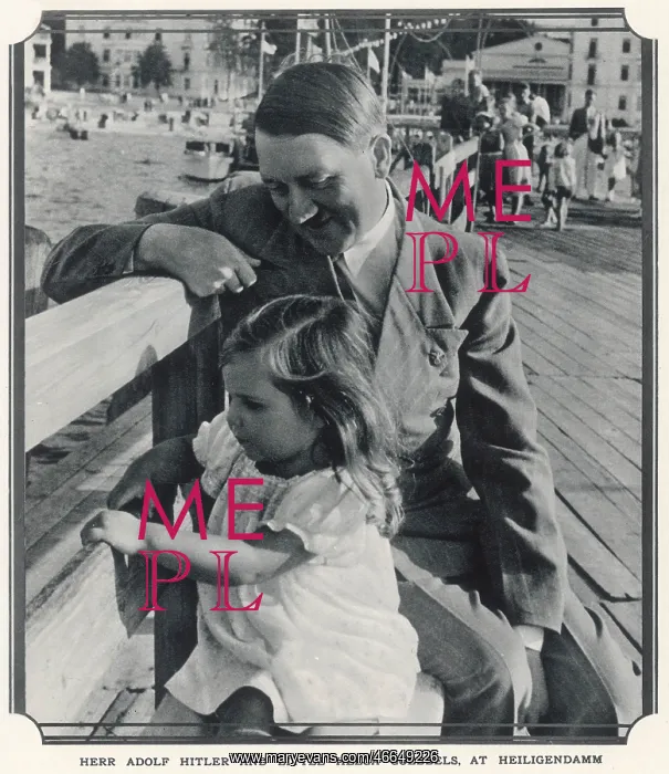 : Hitler and Helga Goebbels : Hitler and Helga Goebbels