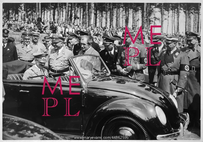 : HITLER / KDF WAGEN / 1938 : HITLER / KDF WAGEN / 1938