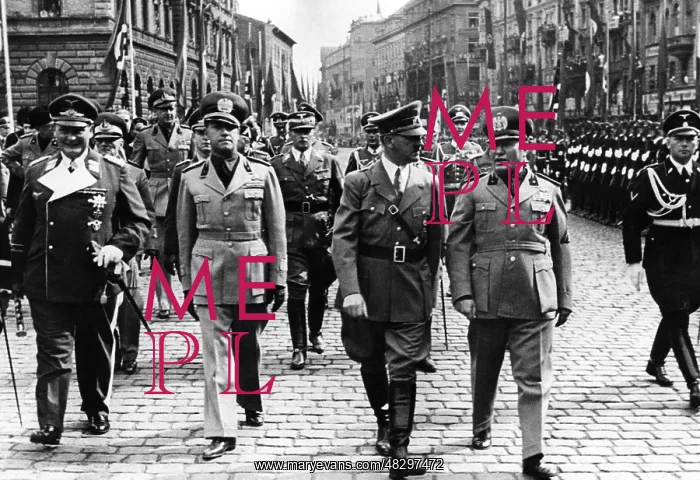 : Hitler and Mussolini in Munich, 1938 : Hitler and Mussolini in Munich, 1938