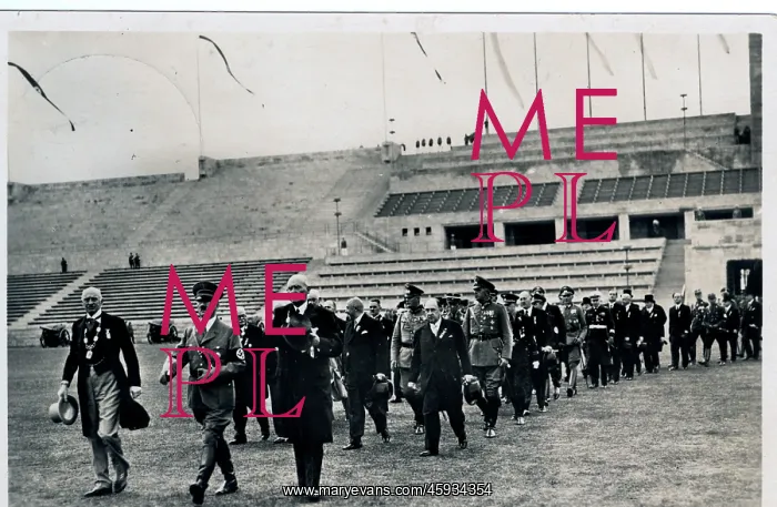 : Hitler and the Olympic Games, Berlin stadium : Hitler and the Olympic Games, Berlin stadium