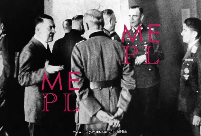 : Hitler in Poltava, 1942 : Hitler in Poltava, 1942