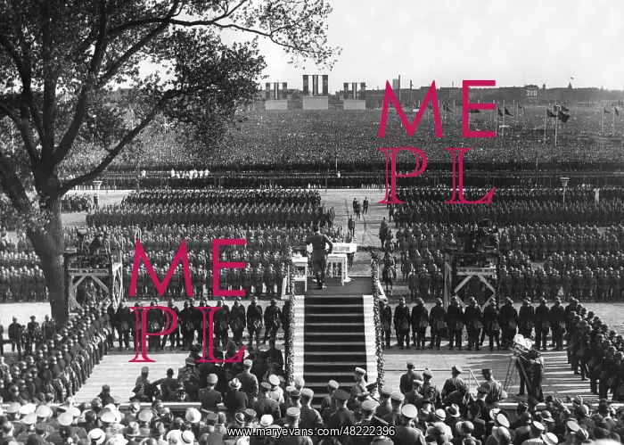 : Hitler speaks at the Tempelhofer Feld in Berlin on the 1 : Hitler speaks at the Tempelhofer Feld in Berlin on the 1