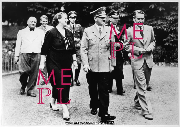 : HITLER & WAGNERS : HITLER & WAGNERS