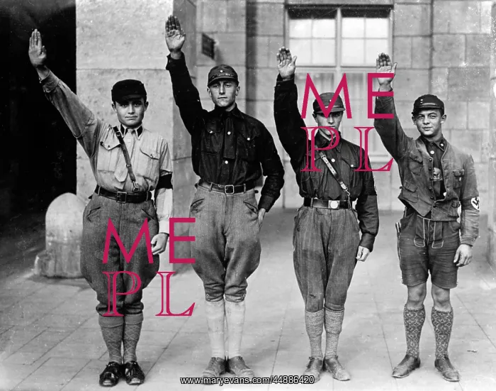 : HITLER YOUTH 1930S : HITLER YOUTH 1930S