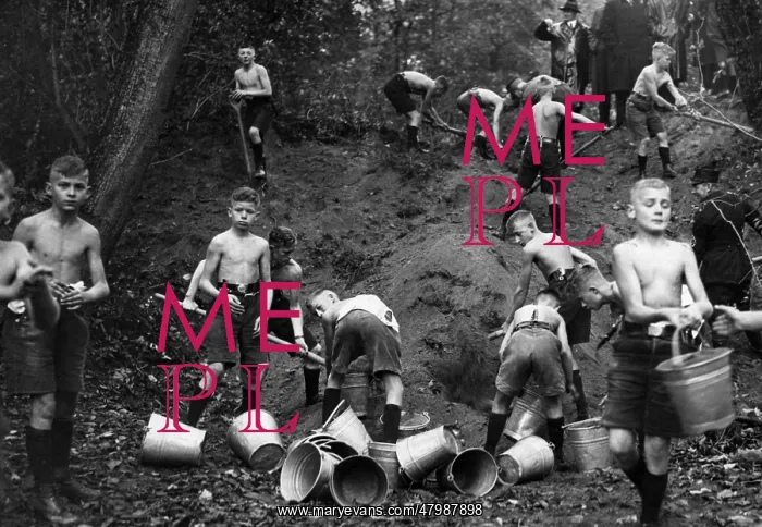 : Hitler Youth : Hitler Youth