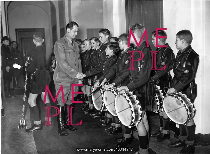 : Hitler Youth with Rudolf Hess, 1934 : Hitler Youth with Rudolf Hess, 1934