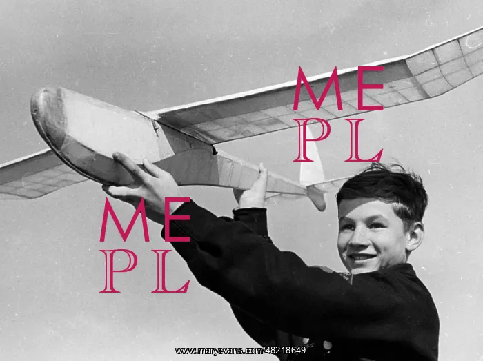 : HJ member with model airplane, 1940 : HJ member with model airplane, 1940