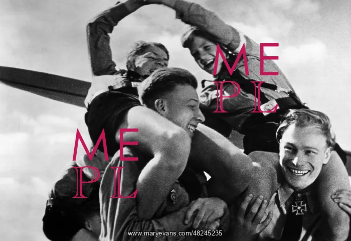 : HJ members wrestle, 1943 : HJ members wrestle, 1943