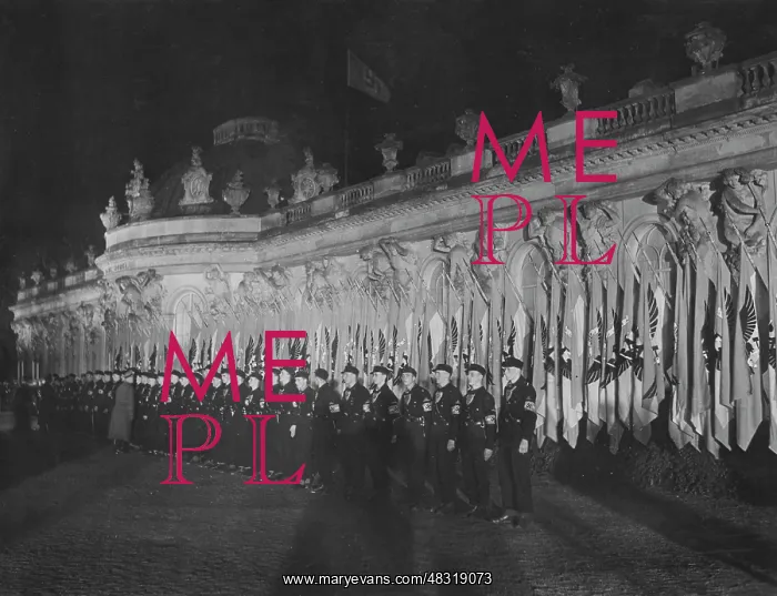 : HJ in front of Sansouci Palace, 1939 : HJ in front of Sansouci Palace, 1939