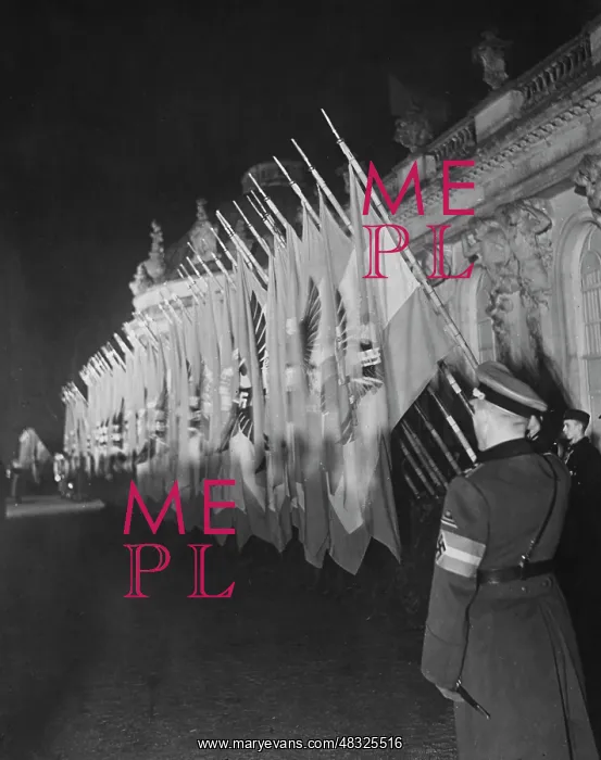 : HJ in front of Sansouci Palace, 1939 : HJ in front of Sansouci Palace, 1939