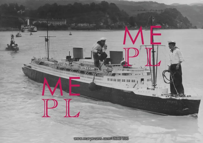: HJ trip on the Danube, 1939 : HJ trip on the Danube, 1939