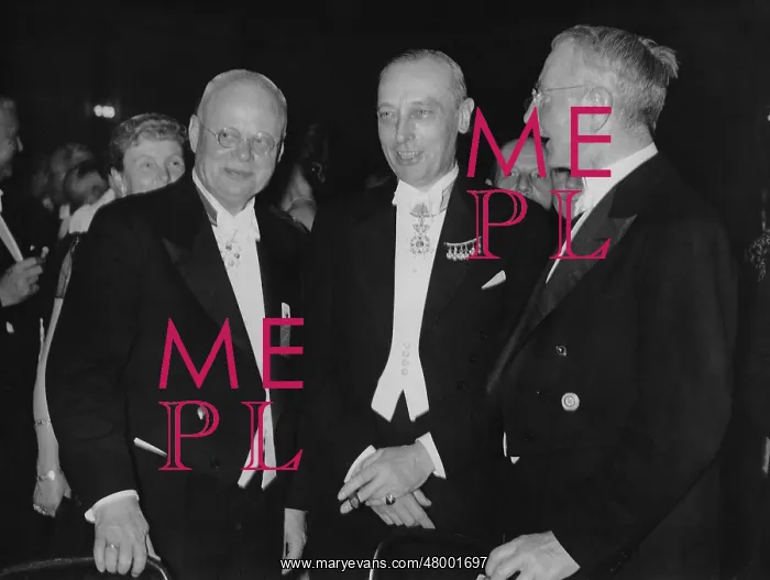 : Hjalmar Schacht at a reception of the Berlin's Chamber of Co : Hjalmar Schacht at a reception of the Berlin's Chamber of Co
