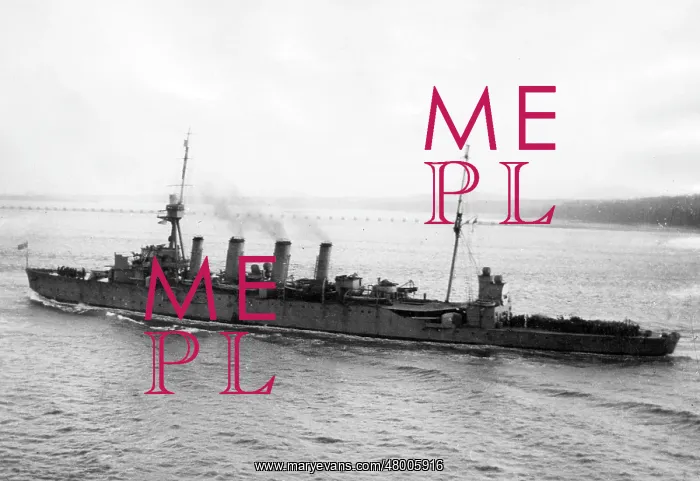 : HMAS Sydney, British light cruiser, WW1 : HMAS Sydney, British light cruiser, WW1