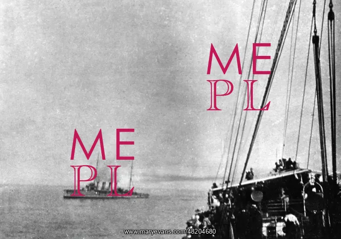: HMS Gloucester on the high seas during the First World War : HMS Gloucester on the high seas during the First World War