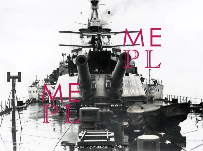 : HMS Repulse with Sopwith Pup, WW1 : HMS Repulse with Sopwith Pup, WW1