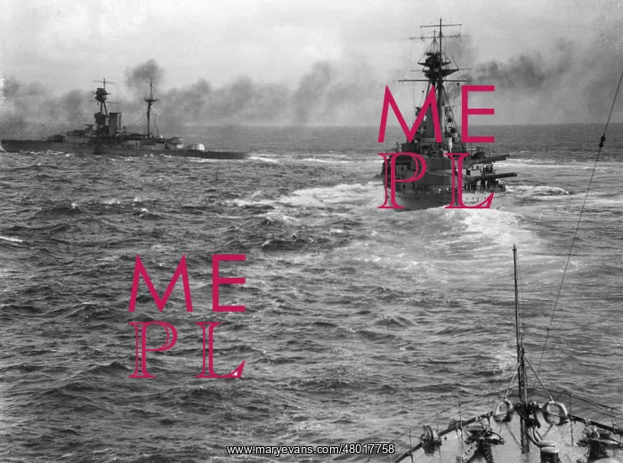 : HMS Royal Sovereign and HMS Resolution, WW1 : HMS Royal Sovereign and HMS Resolution, WW1