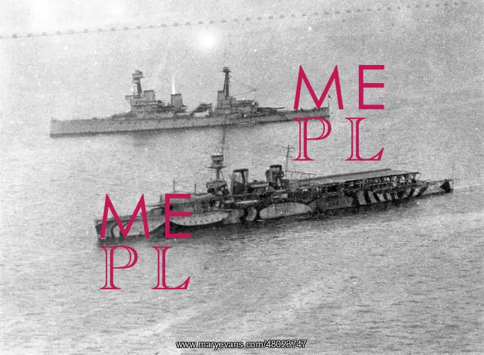 : HMS Vindictive aircraft carrier, WW1 : HMS Vindictive aircraft carrier, WW1
