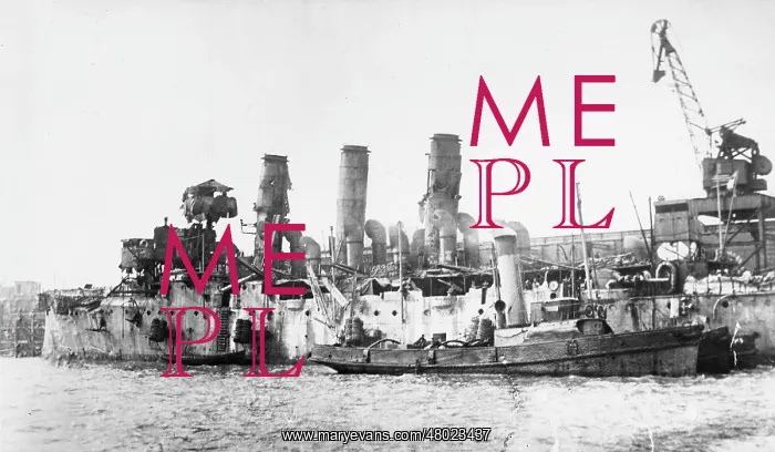 : HMS Vindictive after Zeebrugge Raid, Belgium, WW1 : HMS Vindictive after Zeebrugge Raid, Belgium, WW1