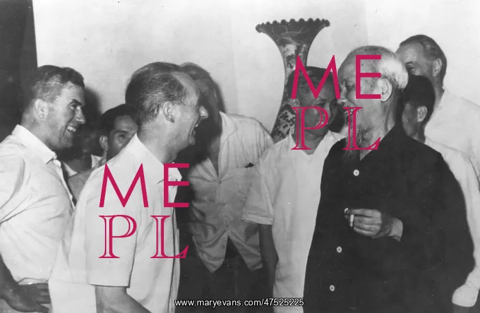 : Ho Chi Minh, Bill Alexander and John Collan : Ho Chi Minh, Bill Alexander and John Collan