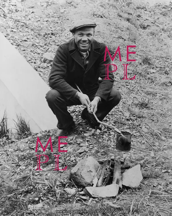 : Hobo, Lou Ambers, cooking over a campfire ? : Hobo, Lou Ambers, cooking over a campfire ?