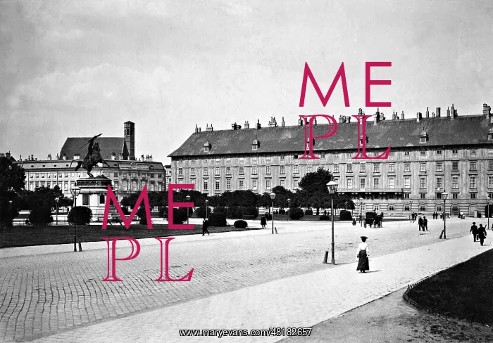 : Hofburg in Vienna, 1913 : Hofburg in Vienna, 1913