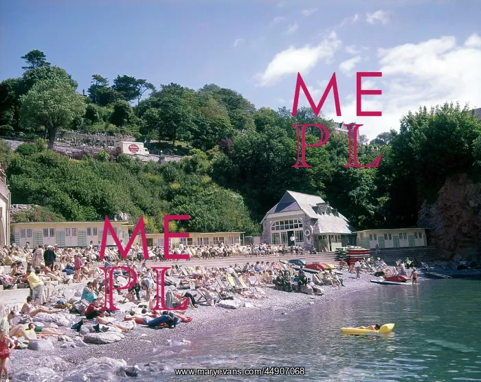  : Holidaymakers at Beacon Cove, Torquay, Devon