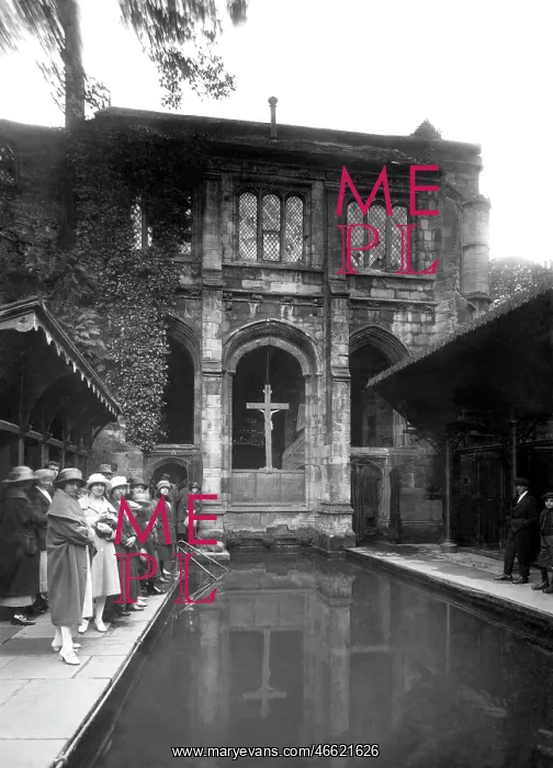  : Holywell, the Bath, St Winefride's Well c1930
