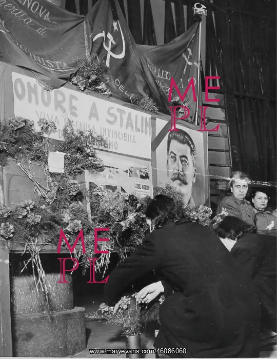 : Homage top the memory of Josef Stalin in Milan : Homage top the memory of Josef Stalin in Milan